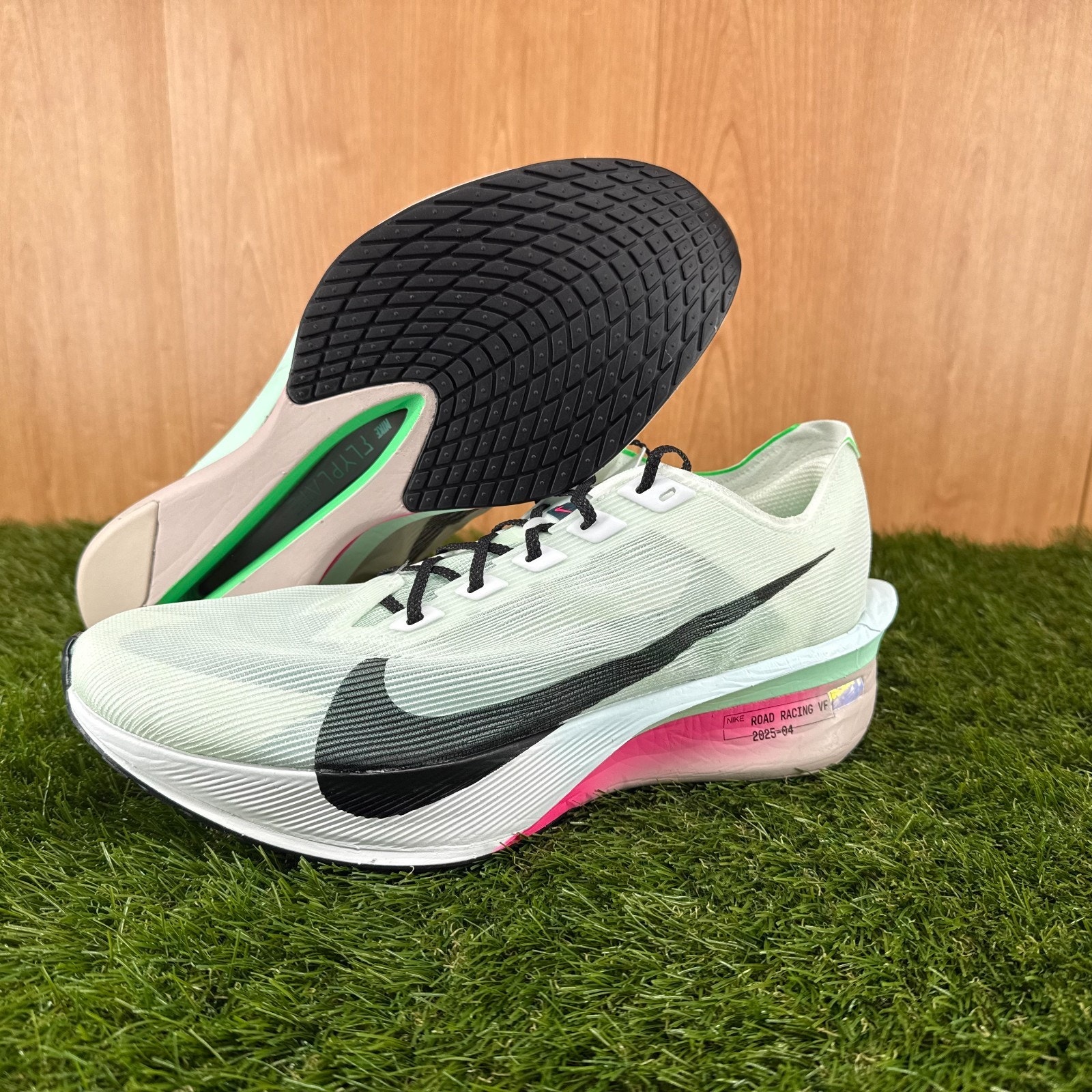 Nike Zoomx Vaporfly Next% 4 Hf6414-101 Men’s Us 11 New Without Box